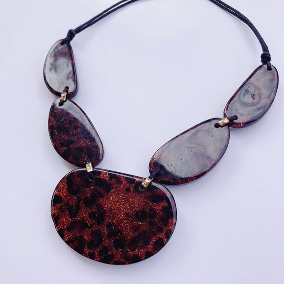 2010s Leopard Print Resin Statement Necklace Faux Tortoise Big Bead Jewelry - Picture 4 of 11